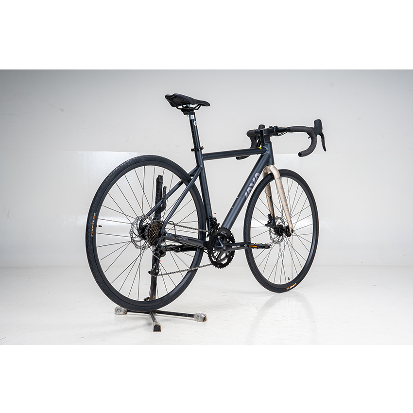 https://api.xedap.vn/products/JAVA/rapida-black-9.jpg