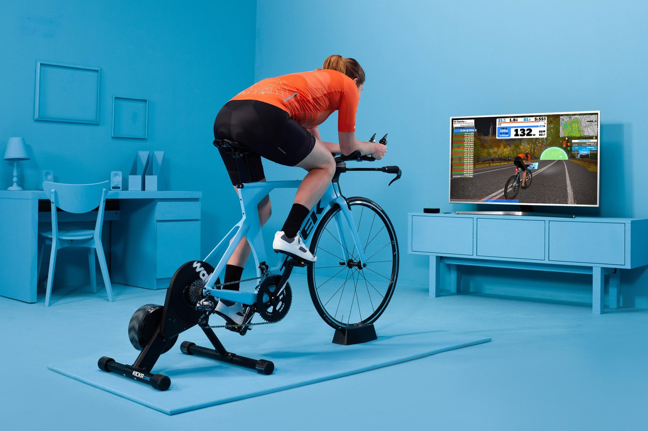 Đua xe trong thế giới ảo cùng Zwift